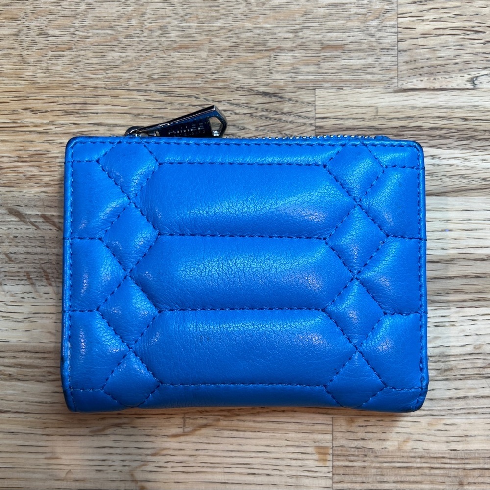 Aimee Kestenberg "Memphis Blue" & Silver Hamilton Bifold Quilted Wallet